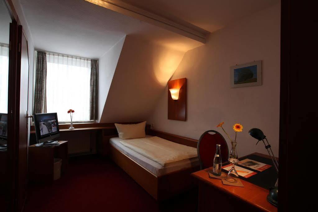 Hotel Garni Harzer Hof Osterode am Harz Eksteriør billede